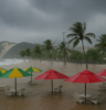 Imagem de praia alagada em Natal durante temporal de janeiro de 2025